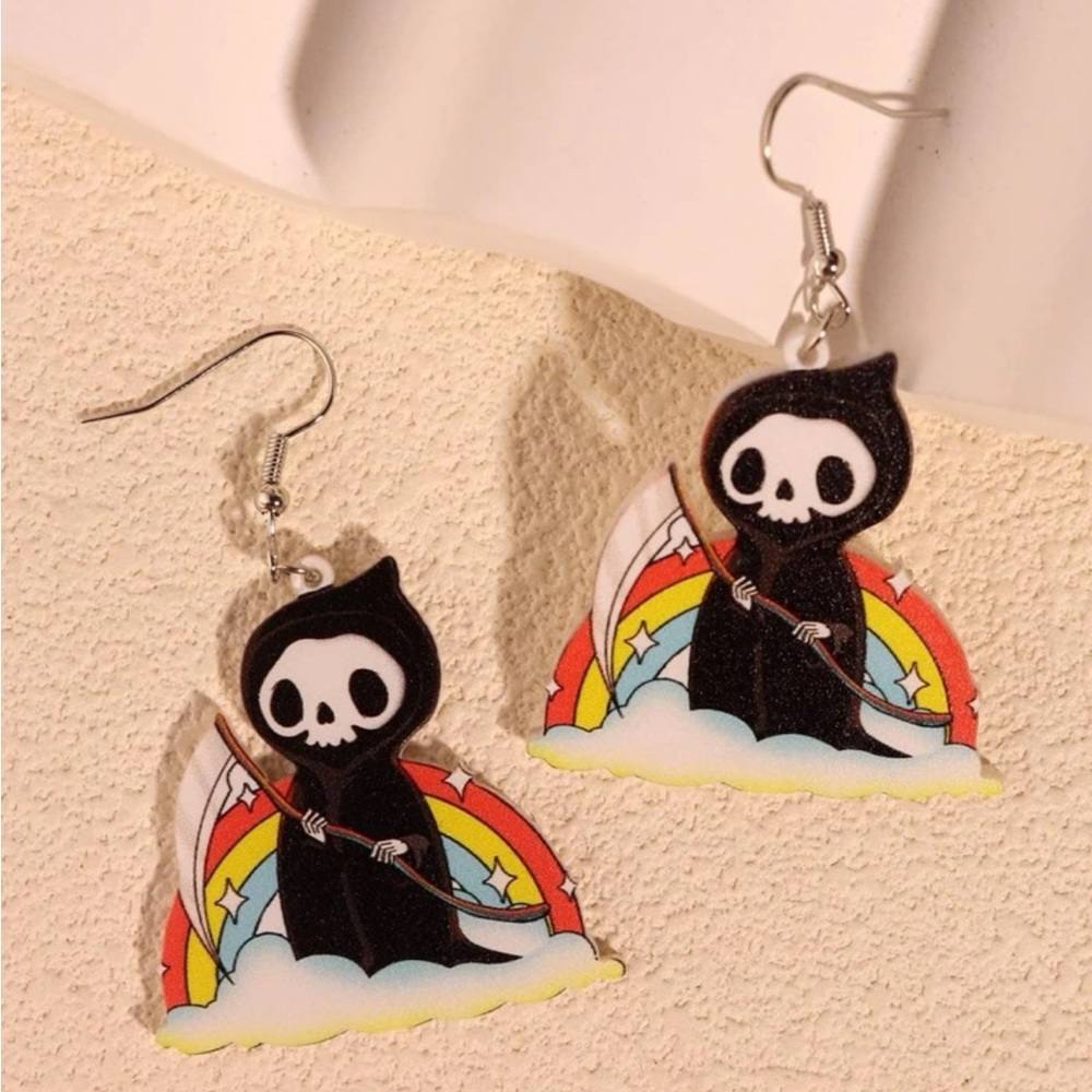 🛍️2/$20 🌈Grim Reaper Rainbow Earrings, New